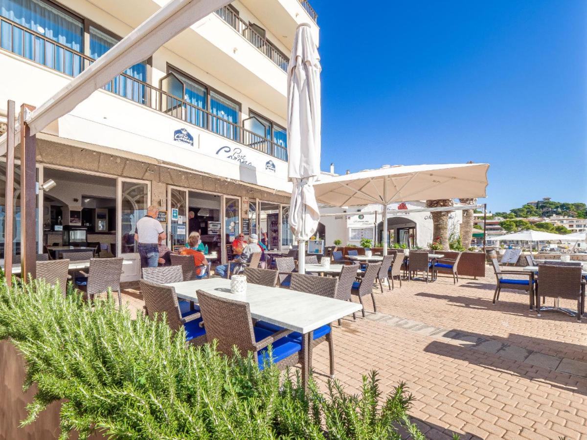 Hostal Port Corona カラ・ラトハダ エクステリア 写真