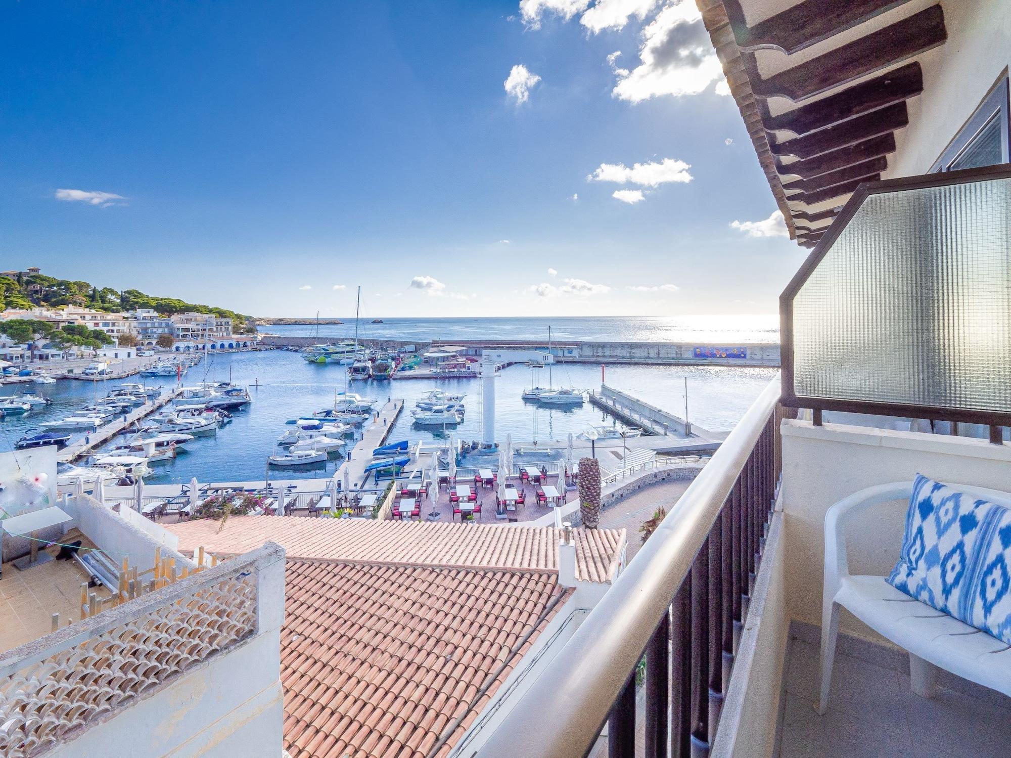 Hostal Port Corona カラ・ラトハダ エクステリア 写真